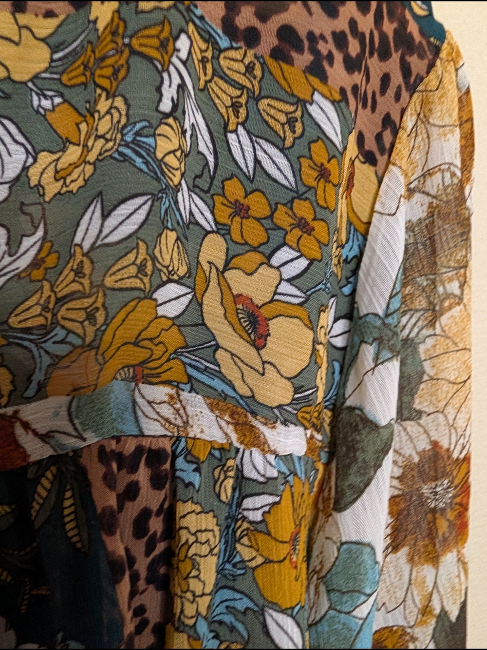 Avenue Mixed Print Peasant Blouse with Attached Tank - 22/24 - Picture 2 of 11